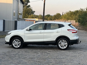 Nissan Qashqai 2WD*1.5 diesel*af.2017 luna 04*navigatie*factura+fiscal si nr.rosii - imagine 7