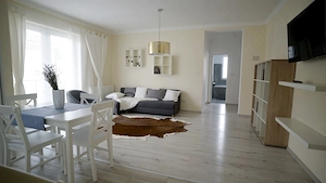 Inchiriez Apartament 3 camere, zona Braytim, proprietar