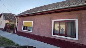 Casa Pustinis 2 camere - imagine 3