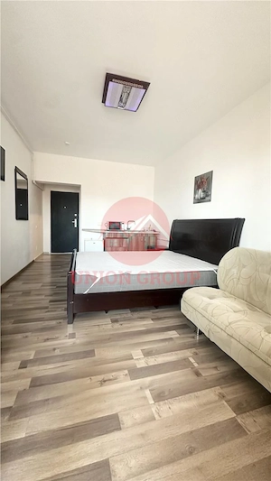 Studio Superb 32mp Eforie Nord, Bussines la Cheie, Zona Foarte buna, la 5 minute de Plaja - imagine 3