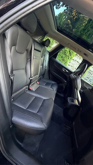         Volvo Xc60 D4 INSCRIPTION 2.0d 190cp An 2018.10 ,279000 km reali carte service   Posibilitat - imagine 10