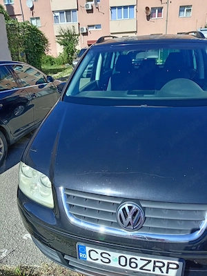 VOLKSWAGEN Touran de vanzare - imagine 3
