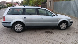vând Volkswagen Passat b5.5 