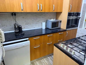 Apartament de închiriat pentru muncitori   max. 8 persoane | Timișoara, Sinaia   Central - imagine 2