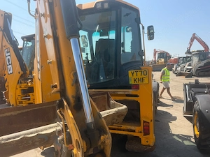 Buldoexcavator JCB 3CX an 2020 - imagine 4