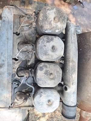 Motor diesel Deutz, 4 pistoane, cu răcire  pe aer, model F4L912K. 73 CP. - imagine 3