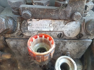 Motor diesel Deutz, 4 pistoane, cu răcire  pe aer, model F4L912K. 73 CP. - imagine 5