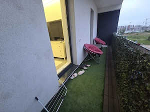 Închiriez apartament cu doua camere  - imagine 3