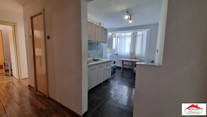 Apartament 3 camere Centru etaj 3 cu lift 98800 Euro - imagine 9
