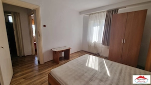 Apartament 3 camere Centru etaj 3 cu lift 98800 Euro - imagine 12