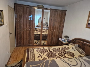 Vând apartament 4 camere decomandat et.1 micro V - imagine 10
