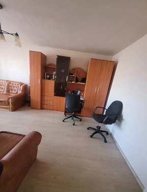 Apartament 3 camere decomandat Narcisa Bacau - imagine 5