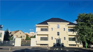 Vila - Bloc modern de 11 camere zona Centrul Civic , Onix - imagine 4