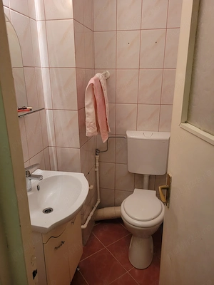 Apartament 3 camere decomandat Narcisa Bacau - imagine 9