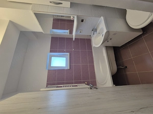 Închiriez apartament 2 camere - imagine 8