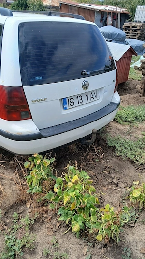 Volkswagen Golf - imagine 4