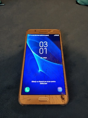 Samsung Galaxy J7 2016