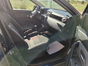 Dacia Duster  - imagine 4