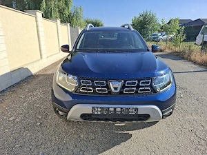 Dacia Duster  - imagine 8
