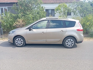 Renault Grand Scenic, Euro 6, 7 locuri,2015,1.6,130 cai, BOSE,Panoramic,Bixenon,piele,Navi,superb - imagine 5