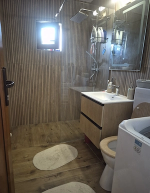 Vând apartament 2 camere  - imagine 5