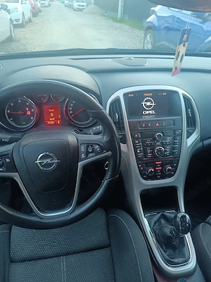 vand Opel astra j 1.7 disel - imagine 5