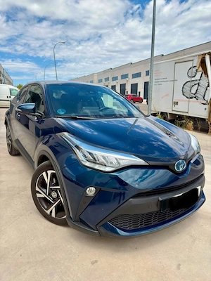 Toyota C-HR An 2023 Motor 1.8 Benzina-hybrid Euro 6 - imagine 3
