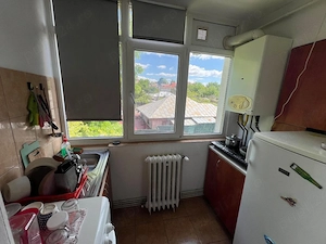Apartament 1 camera decomandat Podul de Fier  - imagine 4
