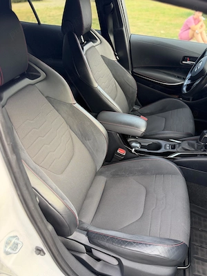 Toyota Corolla 1.8 Hybrid  TS - EXCLUSIVE - imagine 10