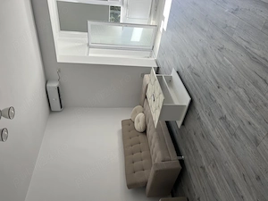 Vând apartament 2 camere ultracentral - imagine 2