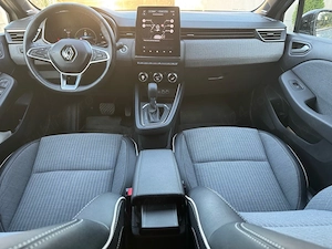  Renault Clio V Techno E-Tech Full Hybrid 145  - imagine 6