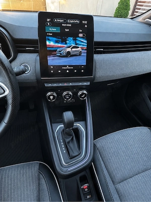  Renault Clio V Techno E-Tech Full Hybrid 145  - imagine 7