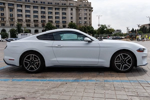 Ford Mustang 2.3 Ecoboost 2018 - imagine 7