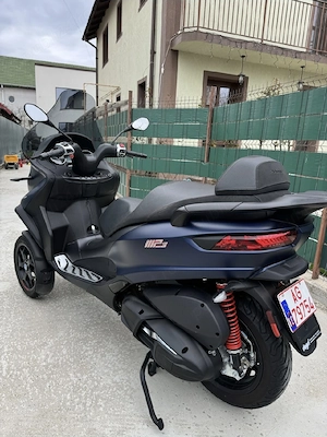 Piaggio MP3 500 Sport ABS Piaggio MP3 500 HPE Sport Advanced   Ca NOU! Doar 3.500 KM | Permis cat. B - imagine 5