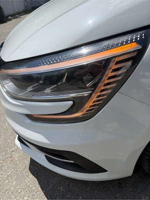 Renault megane IV 2021 facelift 1.5 dci cutie automata  - imagine 2