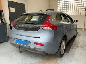 Volvo V40 - 2.0 diesel - 11 2017 - facelift - imagine 3