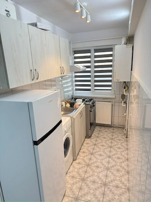 Apartament 2 camere Resita,Aleea Nuferilor  - imagine 4