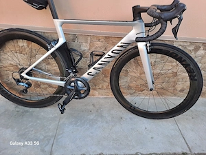 vând bicicleta 