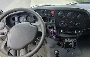 Iveco Daily cu lift, an 2005 - imagine 10