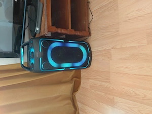 Vand urgent boxa samsung de 160 de wati