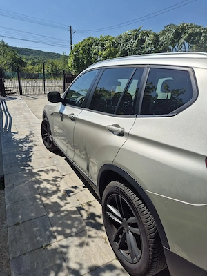 BMW X3  de vânzare mașina de familie  - imagine 2