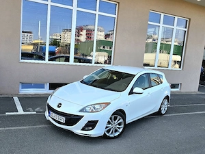 Mazda 3   Benzina   2011