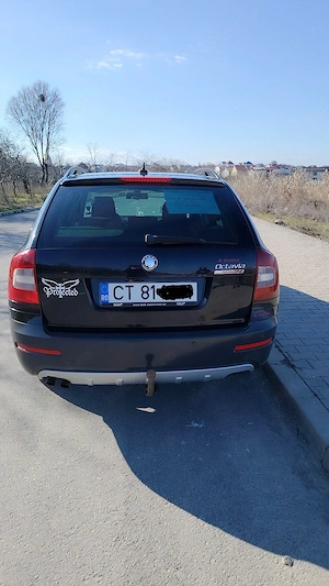 Skoda Octavia Scout - imagine 4