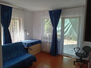 PF dau în chirie cameră cu baie în ea la 1000 lei lunar   - imagine 4