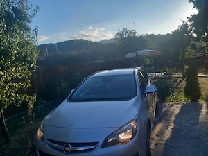 OCAZIE! Vând Opel ASTRA 2016 120000km diesel 8400 EUR, ușor negociabil - imagine 7