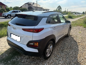 Hyundai Kona 1.0 benzina euro6, proprietar de noua, 74.000 Km carte service in reprezentanta - imagine 9