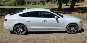 Audi A5 Belgia   ușor avariat - imagine 4