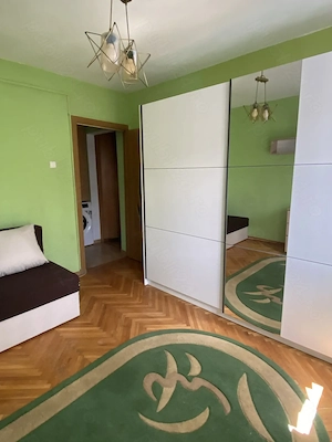Calea Torontalului, apartament 3 camere, decomandat, chirie 400 euro  - imagine 6