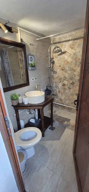 Închiriez camere casa la curte Eforie Sud  - imagine 4