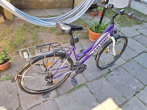 vand bicicletaTalson de dama noua